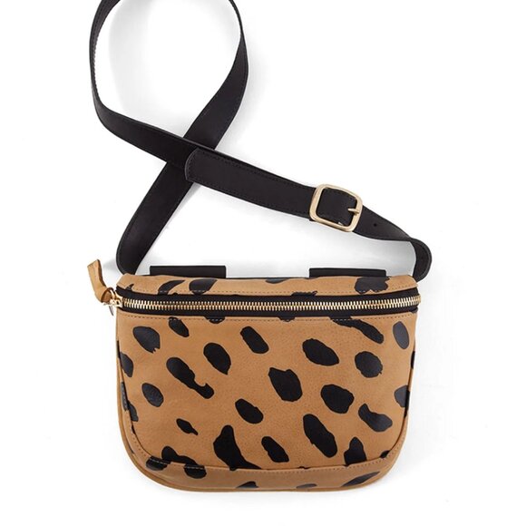 Clare V Handbags - CLARE V Jaguar Leather Belt Bag